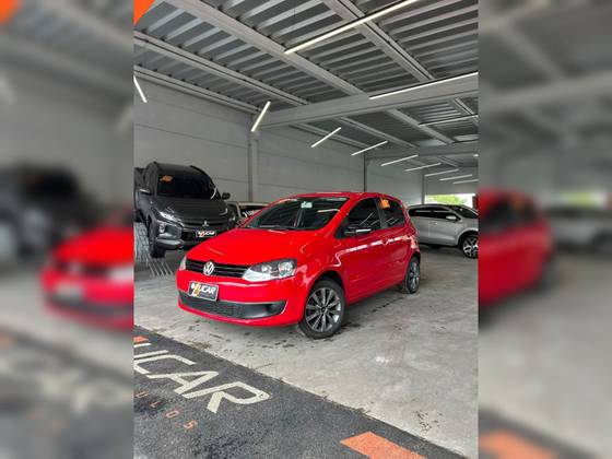 VOLKSWAGEN FOX 1.0 MI TREND 8V FLEX 4P MANUAL VOLKSWAGEN FOX 1.0 MI TREND 8V FLEX 4P MANUAL